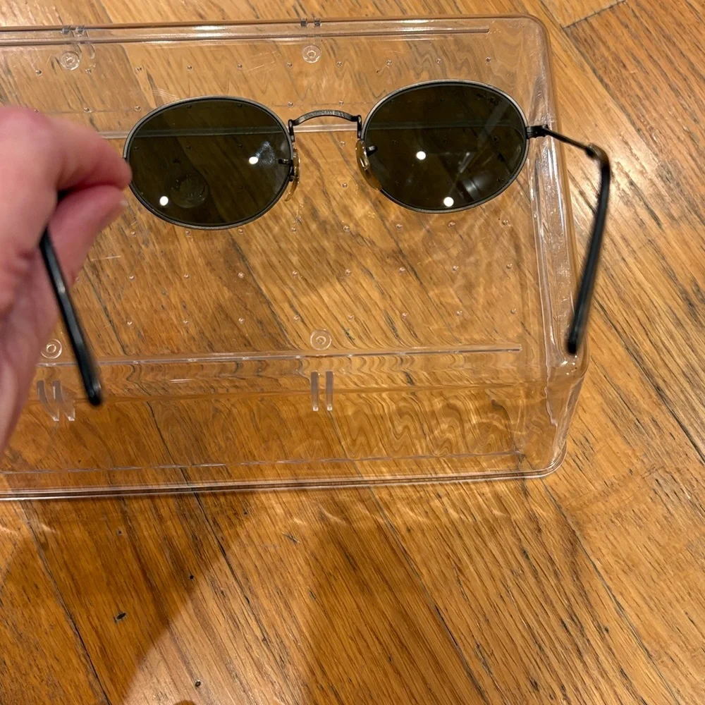 Ray-Ban Vintage Dark Oval Sunglasses